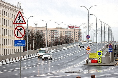В столице открыли движение по путепроводу между ул.Московской и пр.Независимости