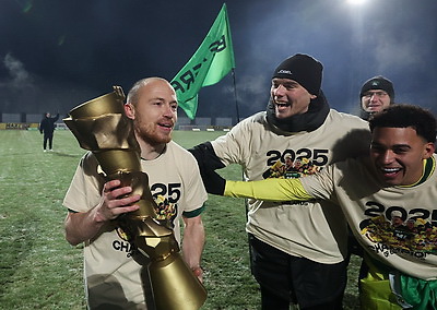 Футболисты \"МЛ Витебск\" впервые стали чемпионами Беларуси