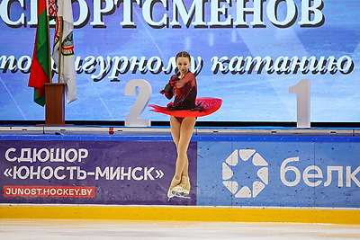 Белорусские фигуристы завоевали четыре медали домашнего Кубка сильнейших