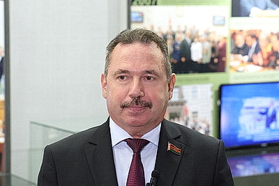 Чеботарь на представлении программы-2030 в Совете Республики: главная цель - новое качество жизни белорусов