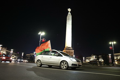 Сотни машин собрали патриотические автопробеги в регионах Беларуси