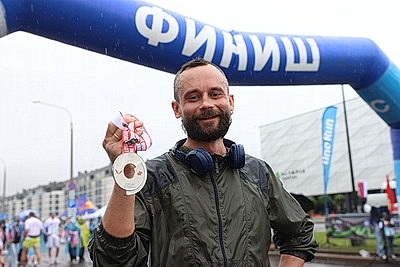 Около 1800 участников из шести стран вышли на старт полумарафона One Run в Минске