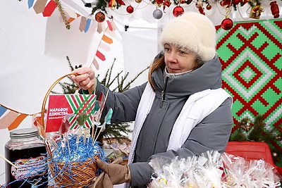 Квест \"Это все мое родное\" и интерактивные площадки. Солигорск принимает \"Марафон единства\"