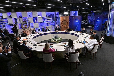 Лукашенко принимает участие в Глобальном атомном форуме