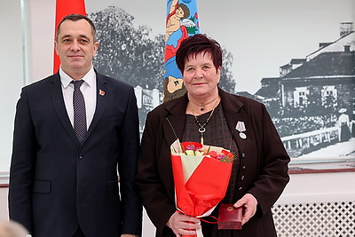 Передовикам аграрной отрасли Витебской области вручили награды за многолетний плодотворный труд