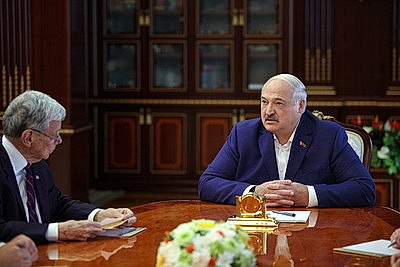 Лукашенко провел встречу с представителем Президента США Джоном Коулом