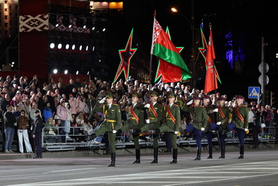 Генеральная репетиция военного парада к 80-летию Победы прошла у стелы \"Минск - город-герой\"