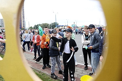 Большой спортивный праздник \"Волны единства\" проходит в Бресте