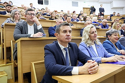 Председателем правления общества \"Знание\" избран Алексей Авдонин