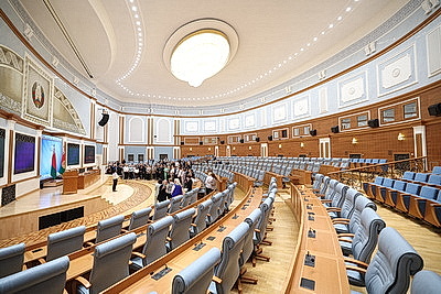 Дворец Независимости с экскурсией посетили работники \"Гродно Азот\"