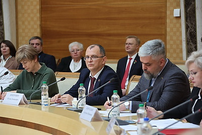 Какую роль бизнес будет играть в соцэкономразвитии до 2030 года? Обсудили на Форуме деловых кругов в Минске