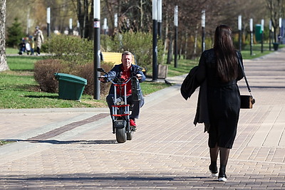 Весенний день в городах Беларуси