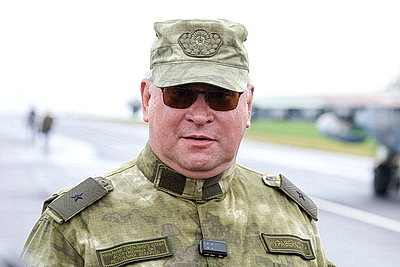 На учении \"Запад-2025\" военные самолеты посадили на автомобильную дорогу