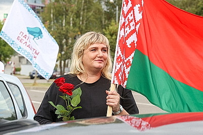 Автопробег \"За единую Беларусь\" проехал по главным улицам Минска