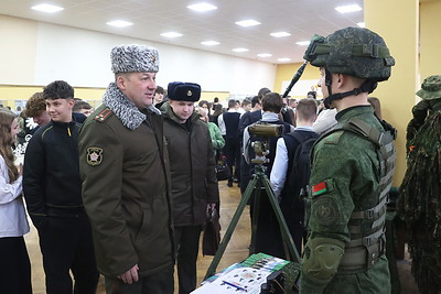 Военная академия провела выездной день открытых дверей в Могилеве