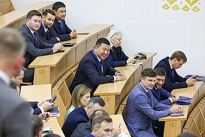 Сверка позиций и обмен опытом госуправления. Дук о стажировке российских управленцев в Беларуси