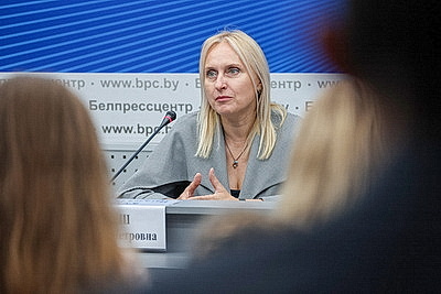 Вопросы школьной формы обсудили на пресс-конференции в Национальном пресс-центре