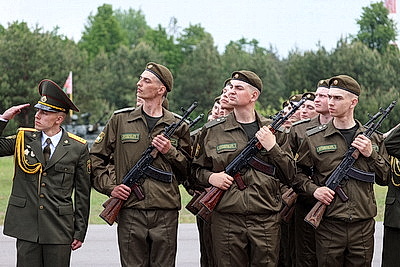Более 2,5 тыс. новобранцев приняли военную присягу в 72-м ОУЦ