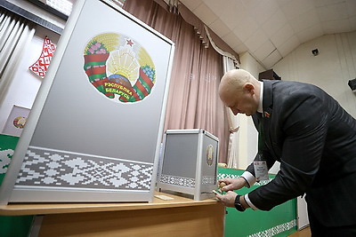 Выборы-2025: в Беларуси открылись участки для голосования на выборах Президента
