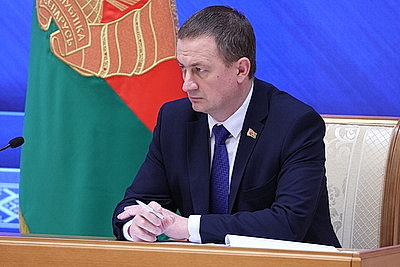 Лукашенко собрал совещание с аппаратом Нацбанка и руководством банков