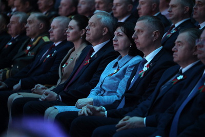 \"Мы не забыли\". Лукашенко на торжественном собрании к 80-летию Победы напомнил о важных уроках истории