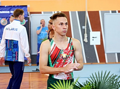 В Витебске стартовал чемпионат Беларуси по прыжкам на батуте