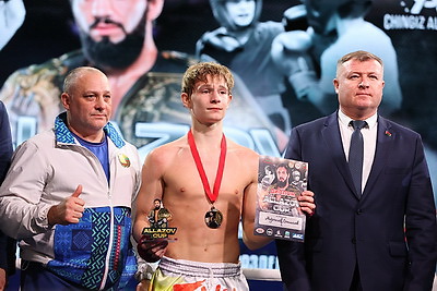 Международный турнир по кикбоксингу для кадетов и юношей \"Аллазов Кап\" завершился в \"Стайках\"