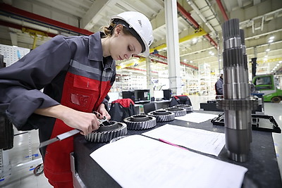 Поставки комплектующих для комбайнов. \"Гомсельмаш\" планирует развивать партнерство с \"Ростсельмашем\"