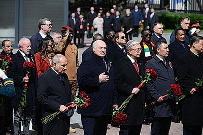 Лукашенко в Москве принял участие в торжествах в честь Дня Победы