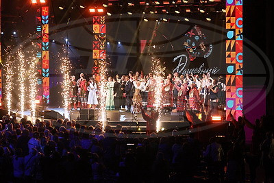 \"Душа народная\" и \"Танцплощадка с \"Душевным радио\" завершили масштабный музыкальный фестиваль в Минске