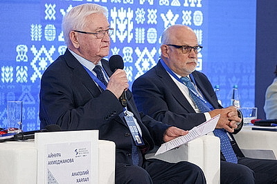 ЕЭФ: мероприятия деловой программы проходят на полях форума