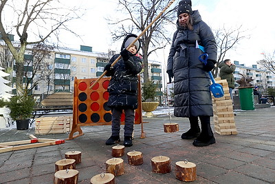 Квест \"Это все мое родное\" и интерактивные площадки. Солигорск принимает \"Марафон единства\"