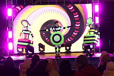 Новогодняя атмосфера и сказочные герои в ярких спектаклях: праздничные локации Минска