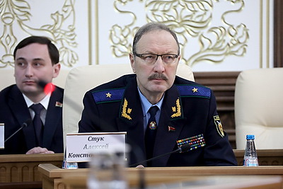 Пленум ВС посвятил очередное заседание теме незаконного оборота наркотиков и оргпреступности