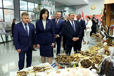 Экспозиция \"Хлеб - невидимая сила Победы\" открылась в Совете Республики
