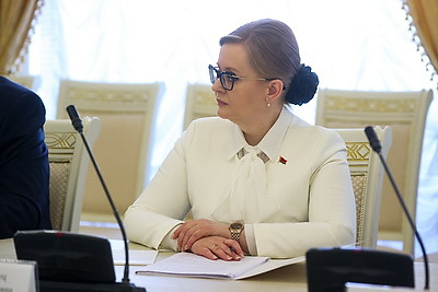 Травников об отношениях с Беларусью: растет товарооборот, расширяются направления сотрудничества