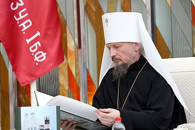 В Минске презентовали книгу \"Воины духа\" о подвигах священников в годы ВОВ