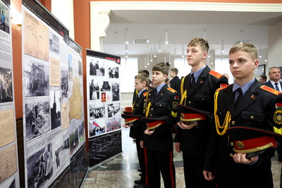 \"Лагеря смерти\" и \"Сожженные деревни\": в Минске представили кинодилогию о геноциде