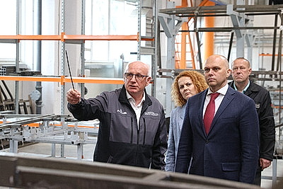 Калининградская делегация посетила \"БКМ Холдинг\" и МАЗ