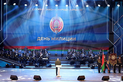 Вольфович: сотрудники милиции во все времена самоотверженно выполняли свой долг