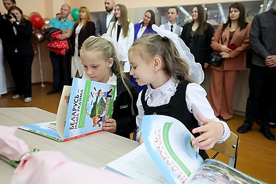 Новая школа на 510 мест открылась в Островце