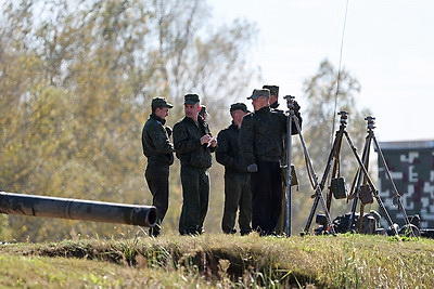 От гражданской жизни к военным навыкам. Как в Печах готовят специалистов для армии