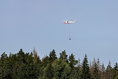 В Национальном аэропорту Минск прошло учение по тушению пожара и спасению людей