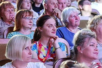 Концерт популярного российского исполнителя Сергея Любавина состоялся на \"Славянском базаре\" в Витебске