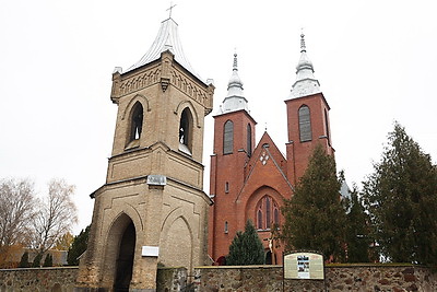 Достопримечательности. Костел святого Иоанна Крестителя