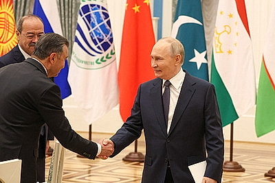 Путин встретился с главами правительств стран ШОС