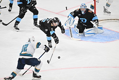 Минское \"Динамо\" обыграло \"Сочи\" в матче регулярного чемпионата КХЛ