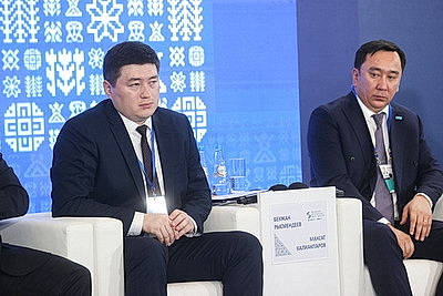 ЕЭФ: мероприятия деловой программы проходят на полях форума