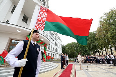 После реконструкции открылась одна из старейших школ Минска на ул.Красноармейской