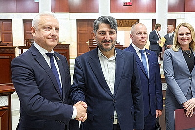 Иран заинтересован развивать отношения с Беларусью по всем направлениям